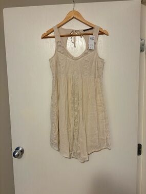 NWT Abercrombie & Fitch Cream Embroidered Sleeveless Sundress